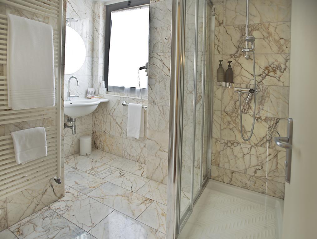Dimora Del Barone Hotel Romagnano Sesia Екстериор снимка