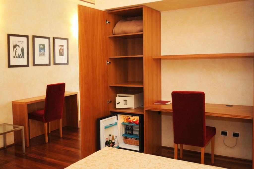 Dimora Del Barone Hotel Romagnano Sesia Екстериор снимка